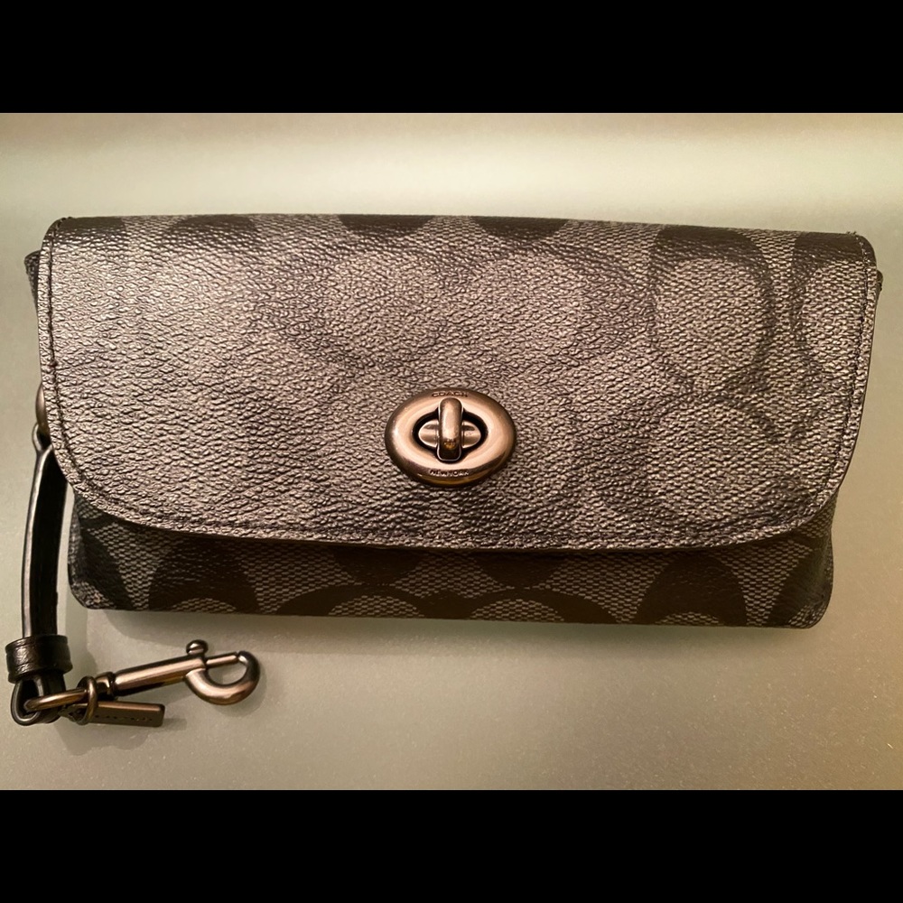 Coach Signature Sunglass Eyeglass Case F73661